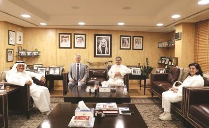 شركة علي عبدالوهاب المطوع التجارية استقبلت السفير السويسري لدى الكويت