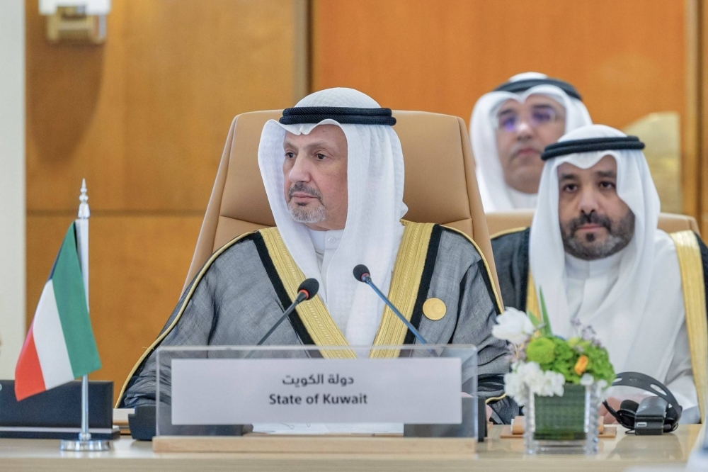 وزير الخارجية يترأس وفد الكويت المشارك باجتماع وزراء الخارجية التحضيري لقمة الرياض