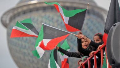 الكويت تعيد منح تأشيرات الزيارة العائلية والتجارية والسياحية لـ«تنشيط الاقتصاد»