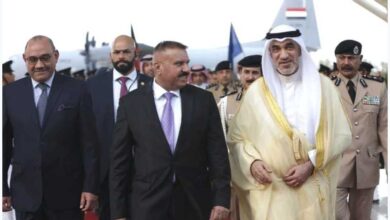 وزير الداخلية العراقي يصل البلاد على رأس وفد رسمي
