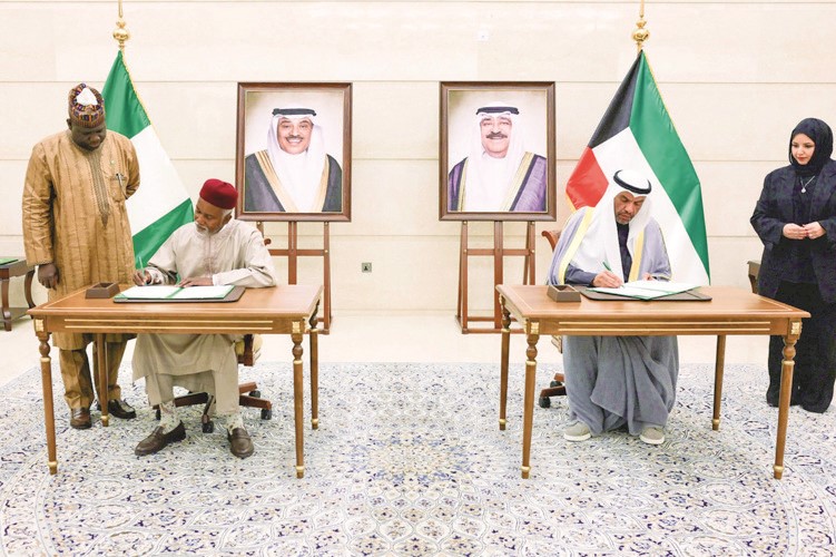 الكويت ونيجيريا توقّعان اتفاقية لإنشاء لجنة مشتركة للتعاون
