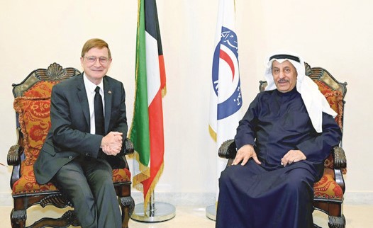 «الهلال الأحمر»: نواصل برامجنا لتخفيف معاناة اللاجئين والنازحين بمختلف بقاع العالم «الهلال الأحمر»: نواصل برامجنا لتخفيف معاناة اللاجئين والنازحين بمختلف بقاع العالم