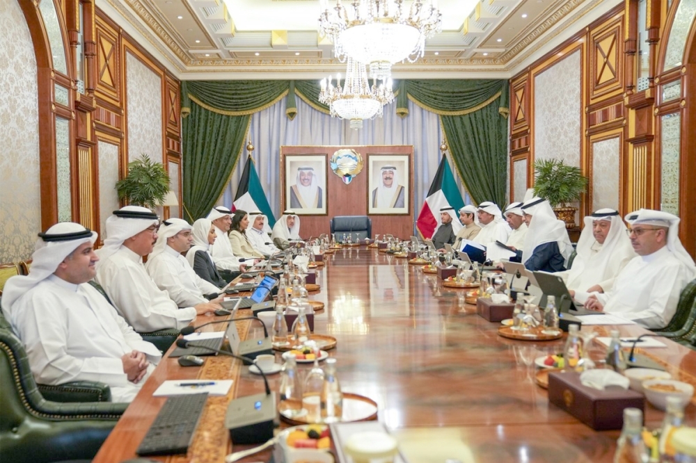 «السكك الحديدية» على السكة