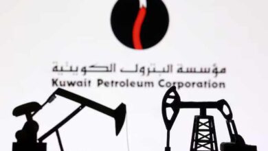 مؤسسة البترول الكويتية تعلن القوة القاهرة وتخفض إنتاجها